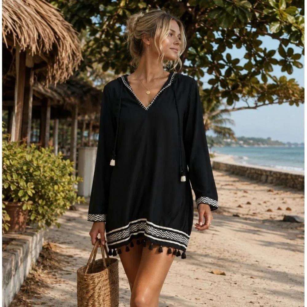 Cabana Life Women Large Hooded Cover Up Black White Tassel Boho Beach Resortwear